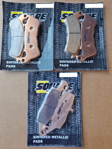 Satz Bremsbeläge vorn und hinten aus gesintertem Metall: Suzuki VLR1800 VLR 1800 (2008-2013)