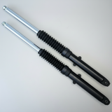 Schwarze Gabelbeine Honda CG125 CG 125 Trommelbremsmuster-Gabeln